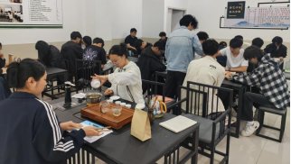 亚洲威廉手机版登录经济管…