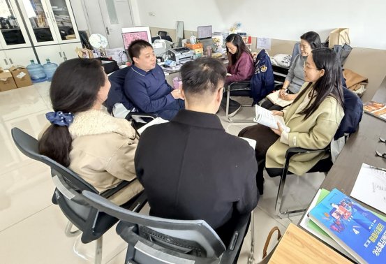 经济管理亚洲威廉手机版登录圆满完成2